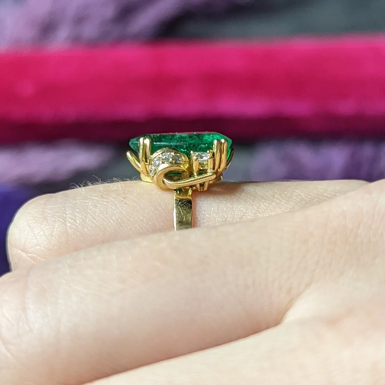 1960's Vintage 3.06 CTW Brazilian Emerald Diamond 18 Karat Yellow Gold Gemstone Ring GIA