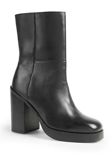 Freemans Black Leather Platform Boots