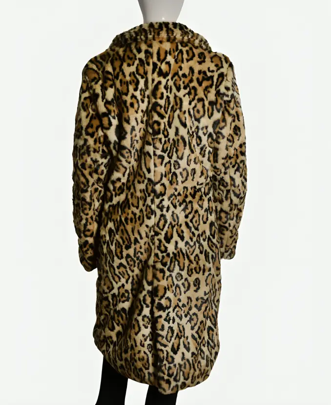 Kelly Reilly Yellowstone Cheetah Coat