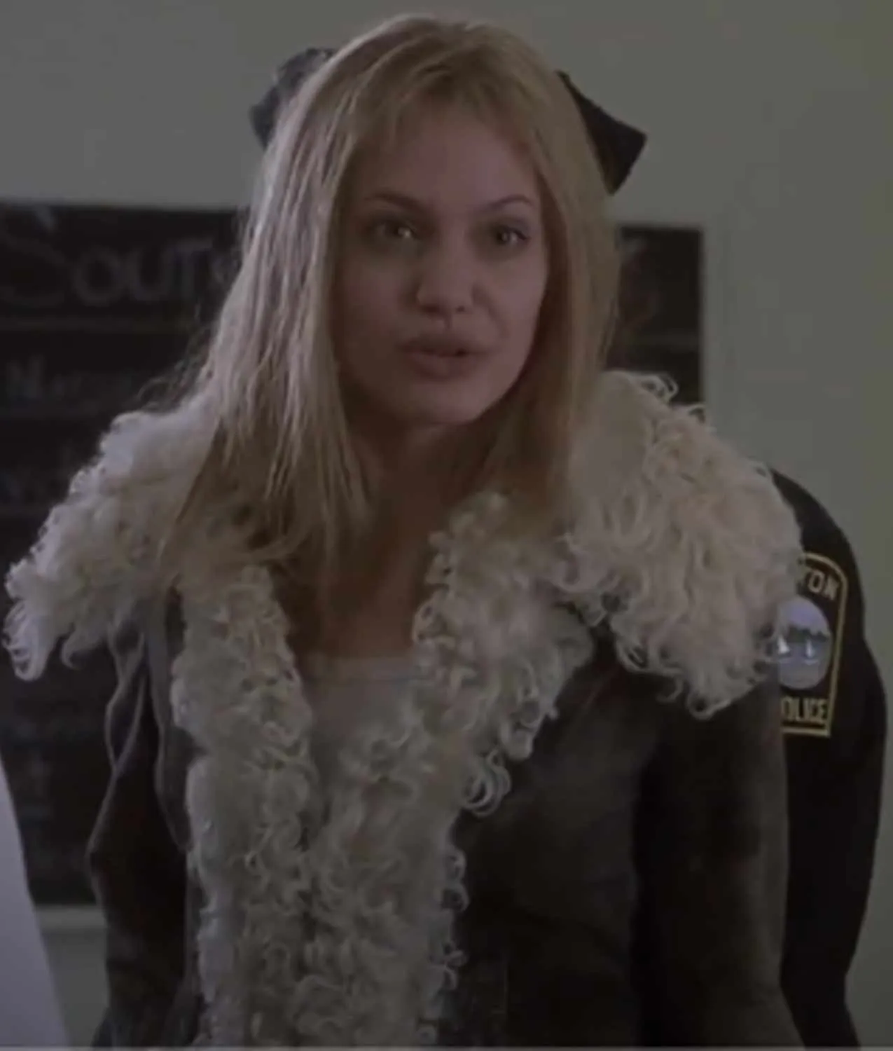 Lisa Girl, Interrupted Angelina Jolie Coat | Abbraci