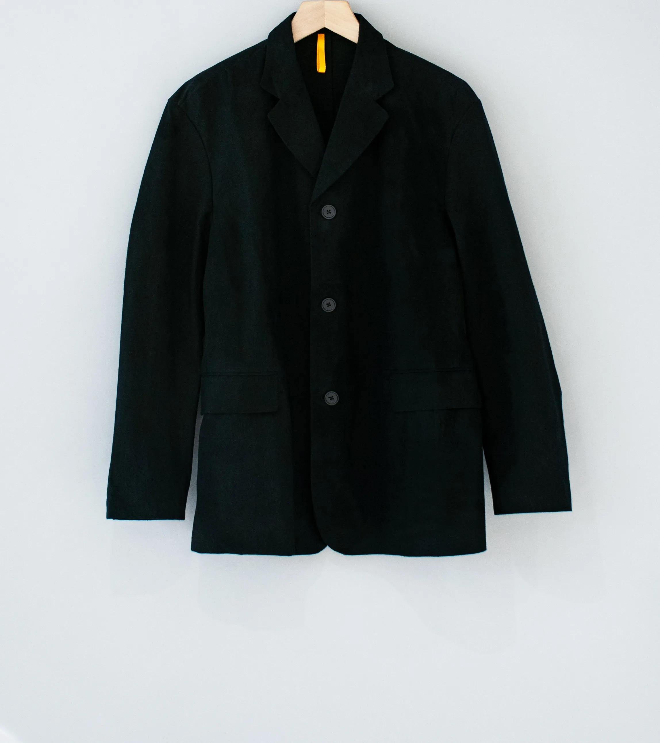 MAN-TLE 'R16 Y2 Blazer' (Black Wax)