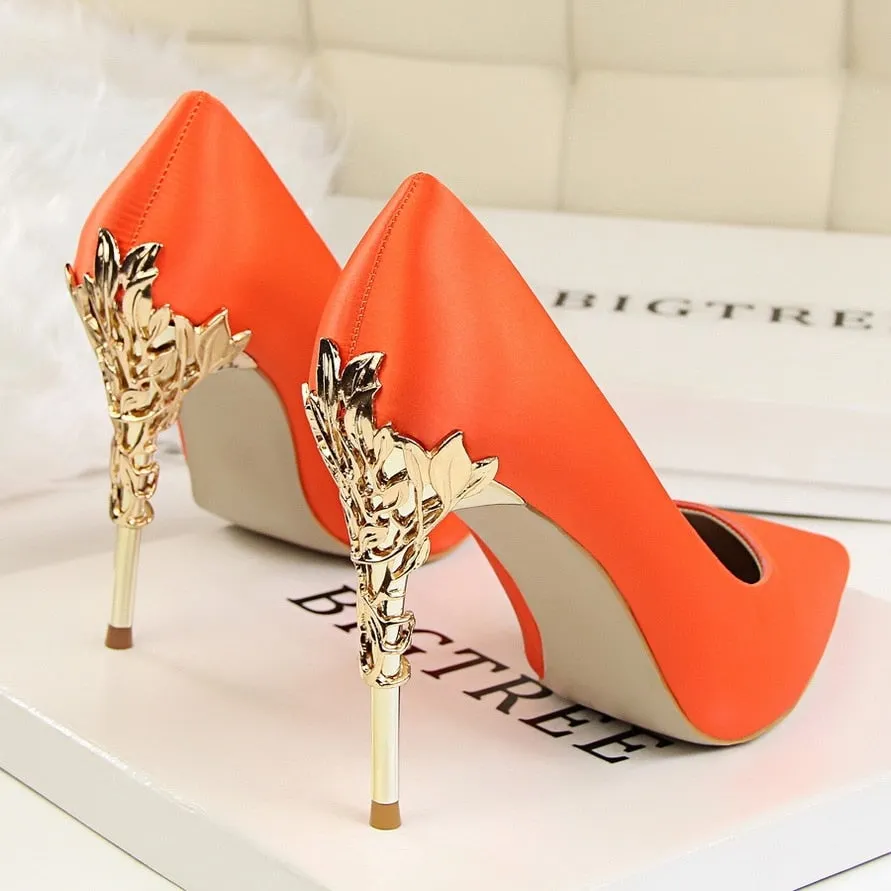 Metal Carved High Heels Pointed Toe Thin Heel Fashion Party Pumps for Women