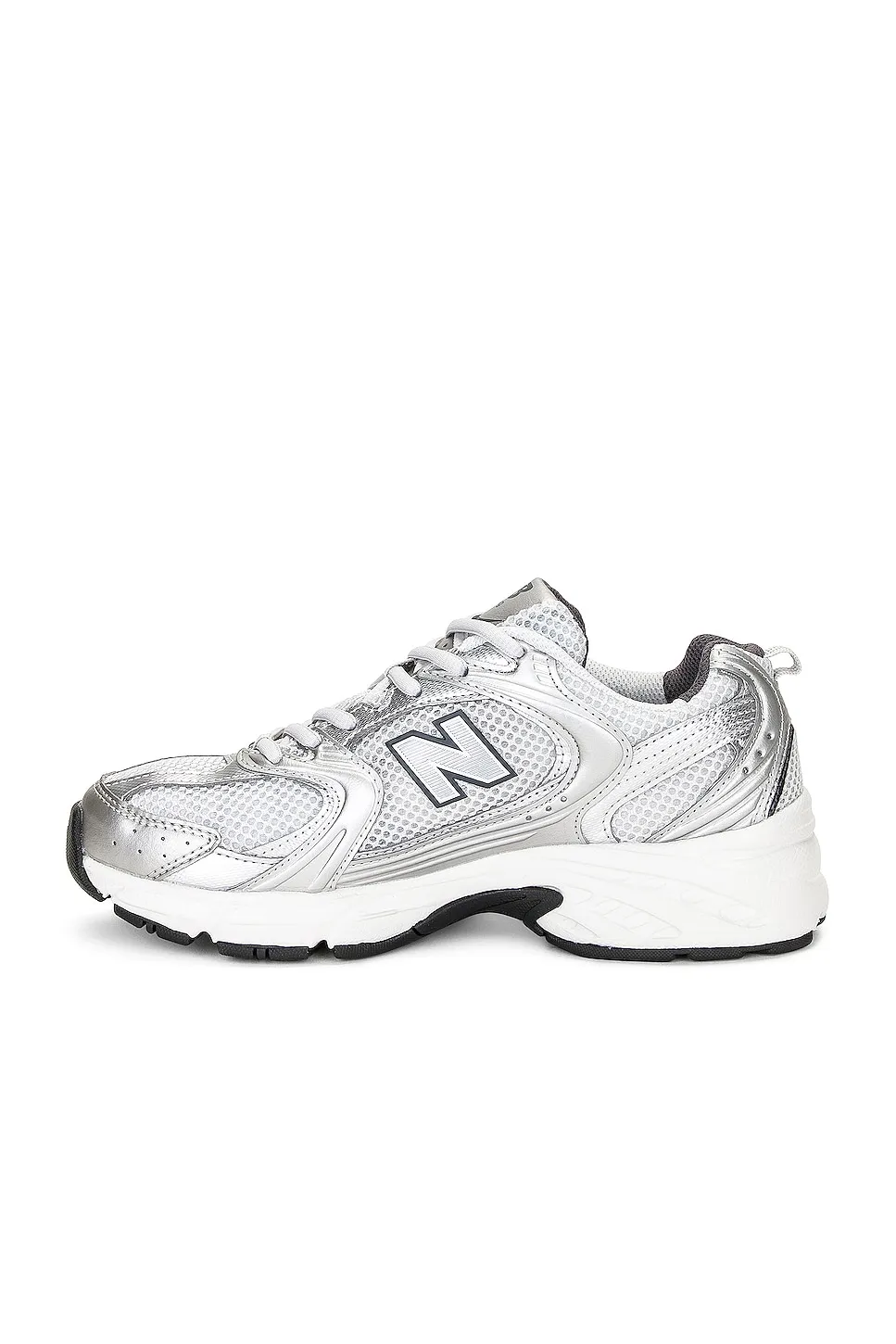 New Balance 530 Sneaker 
        