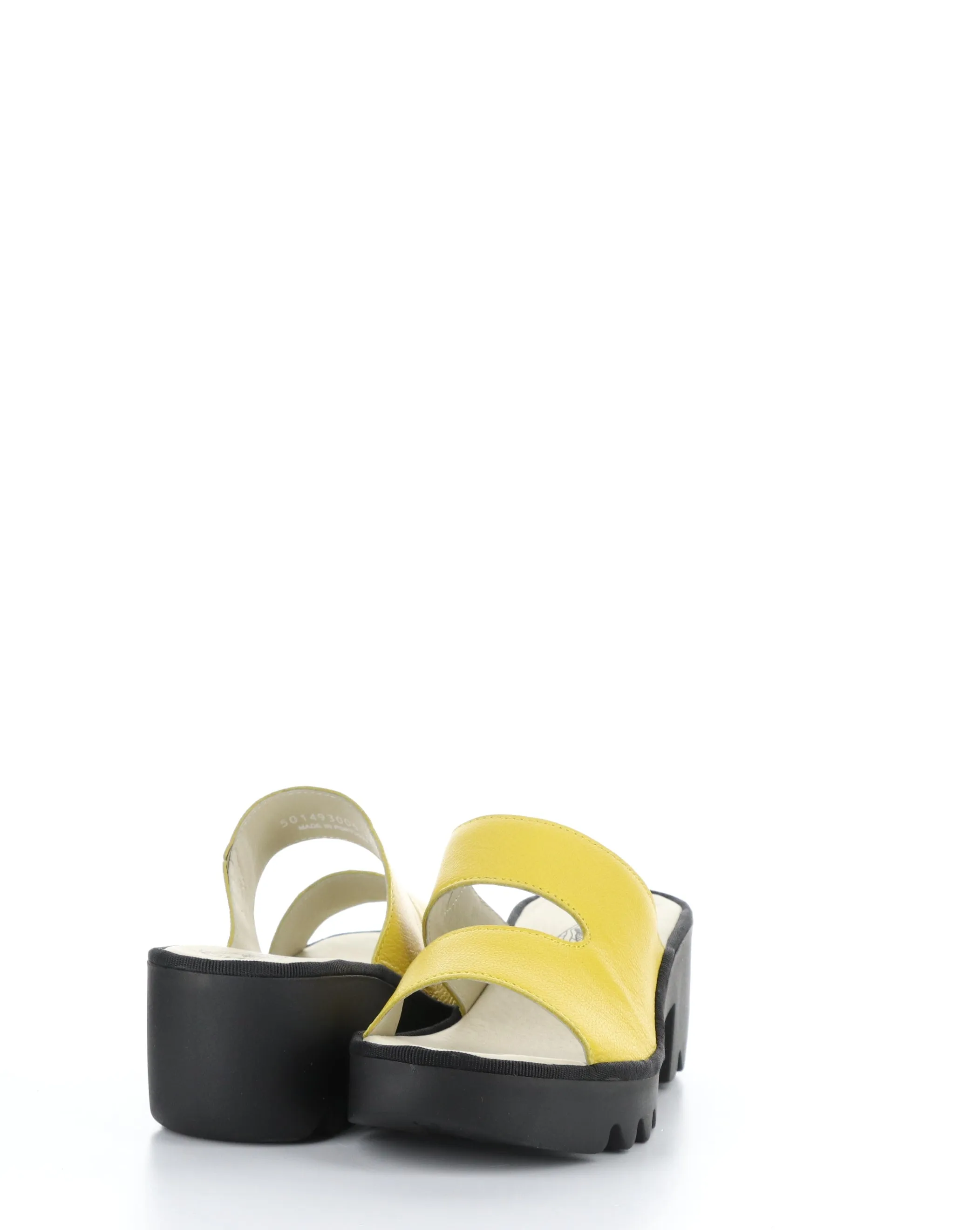 TECH493FLY 006 YELLOW Slip-on Sandals