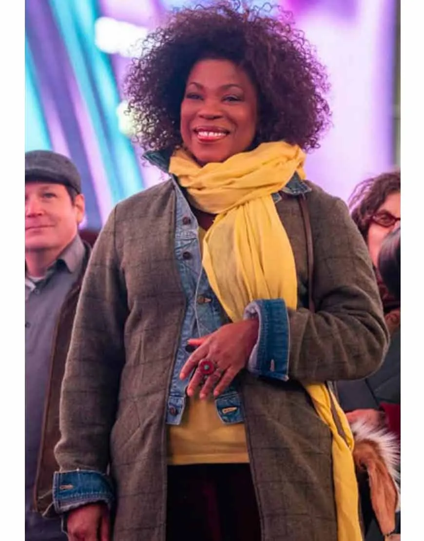 The Equalizer 2021 Lorraine Toussaint Grey Coat | Ujackets.com - 45% Off