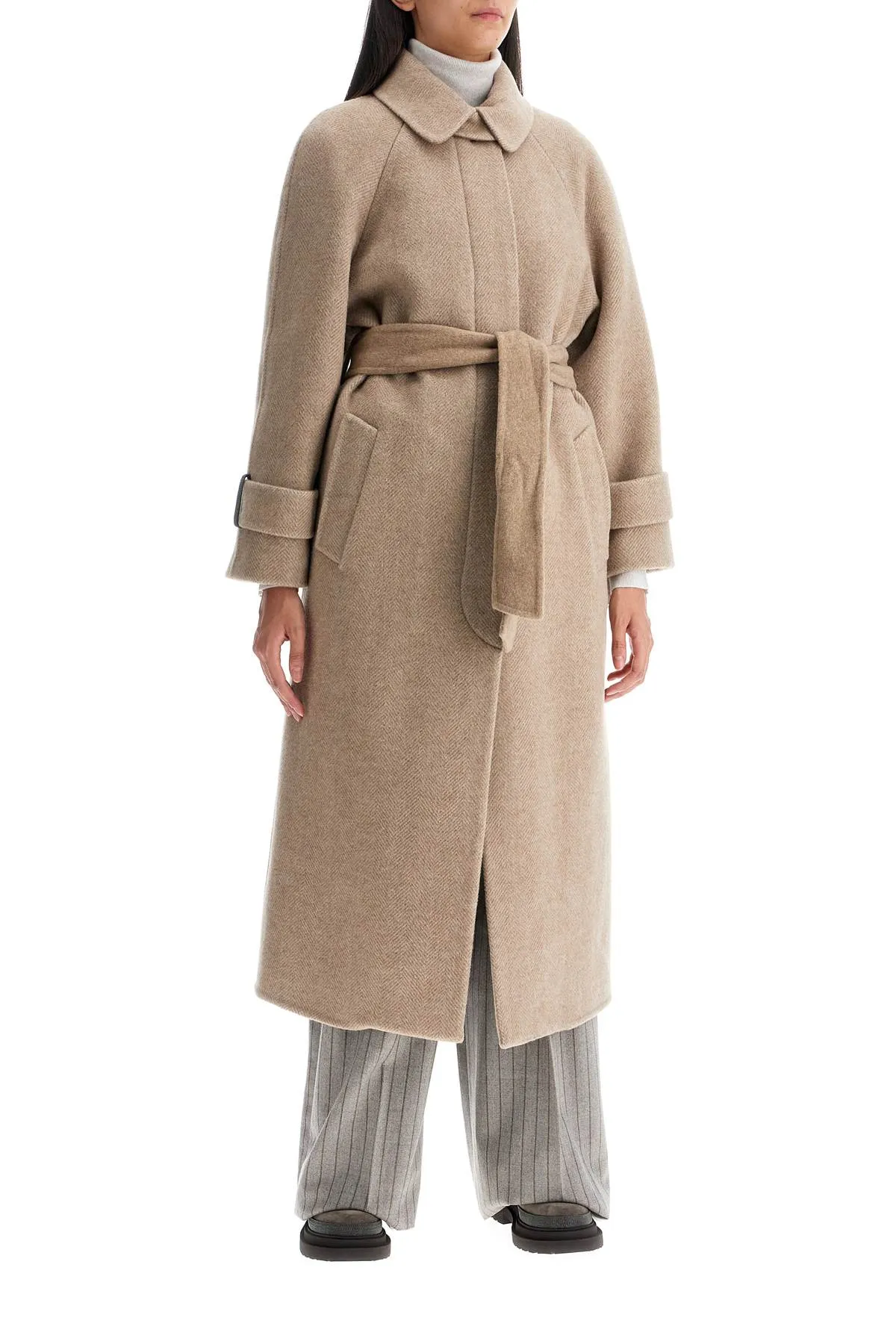 wool and cashmere coat with belt.